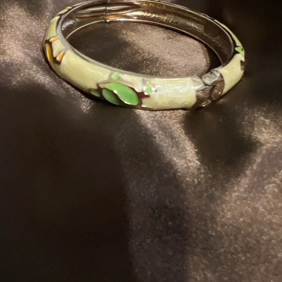 Enamel bracelet with turtles. - Picture 5 of 8